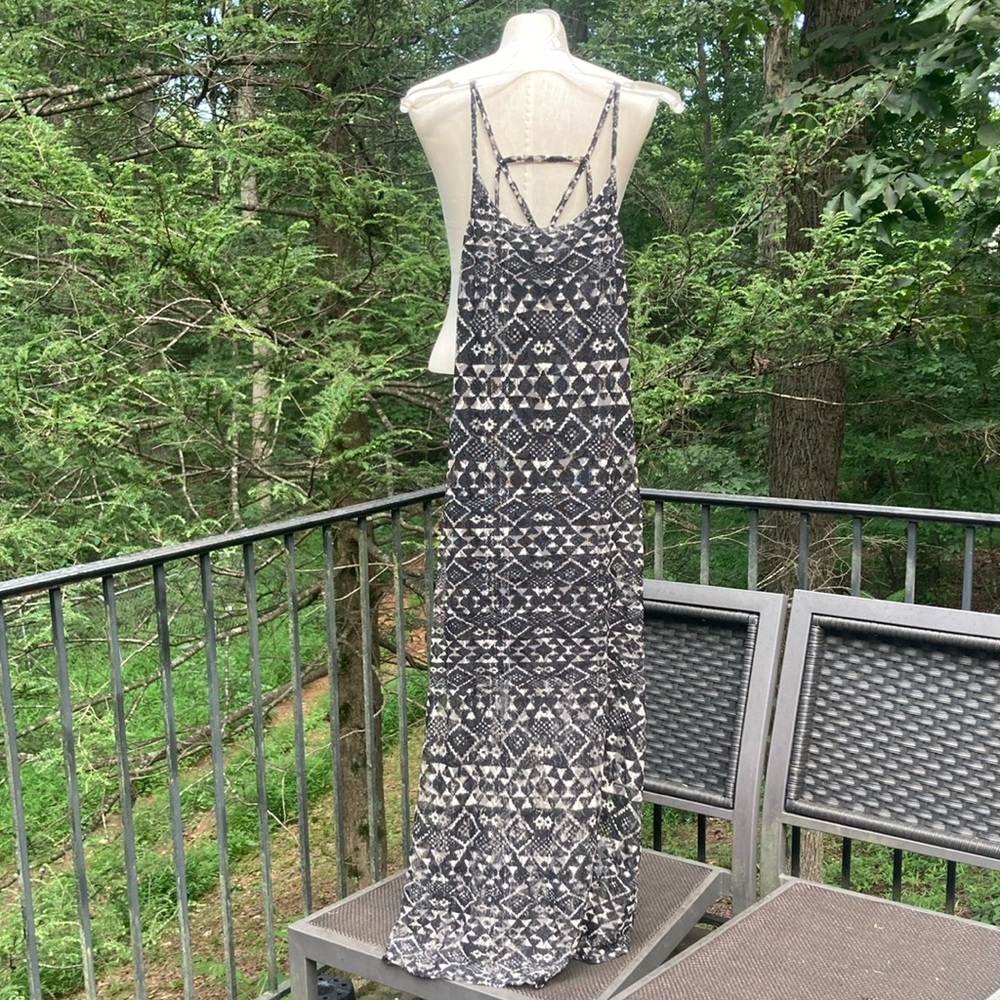 Fire Los Angeles Casual Black and White Maxi Dress, spaghetti straps, sz. M